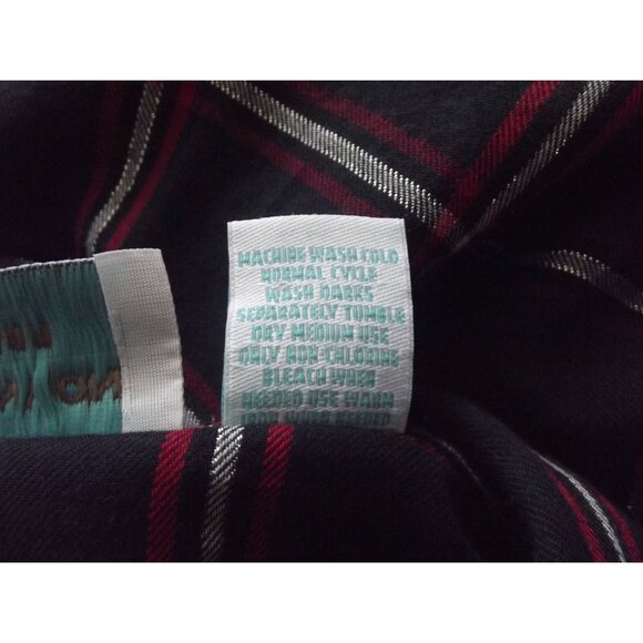 Company One Woman Shirt Plus 1X Navy Blue red Silver Metallic Plaid button-down - Picture 13 of 13